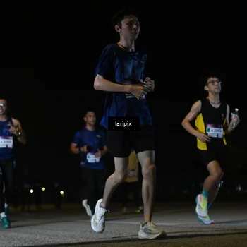 Runner Photo 7568646