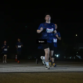 Runner Photo 7568668
