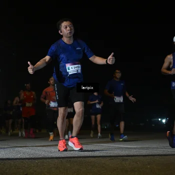Runner Photo 7568680