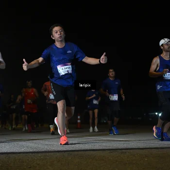 Runner Photo 7568681