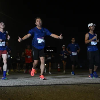 Runner Photo 7568684