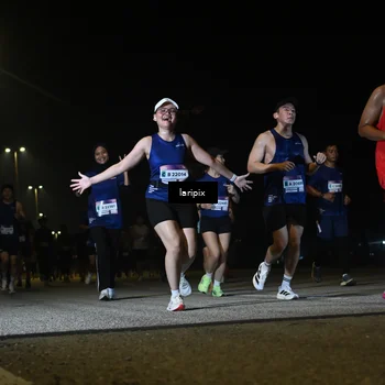 Runner Photo 7568685