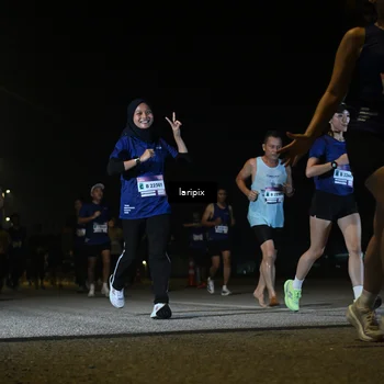 Runner Photo 7568690