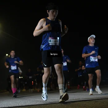 Runner Photo 7568700