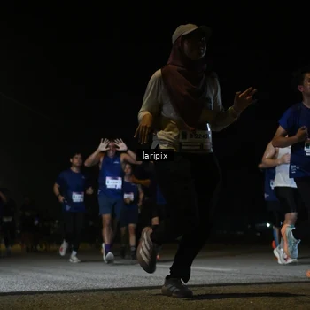 Runner Photo 7568707