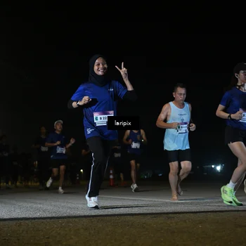 Runner Photo 7568708