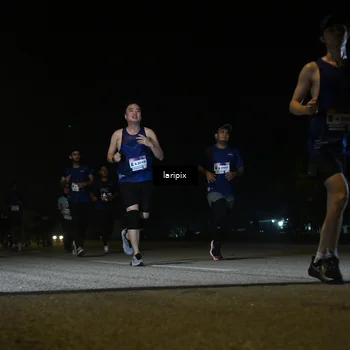Runner Photo 7568738