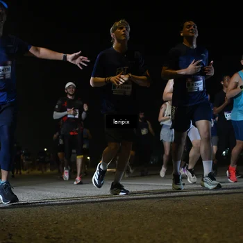Runner Photo 7568761