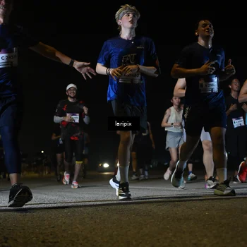 Runner Photo 7568764
