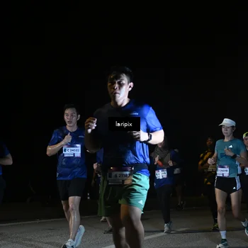 Runner Photo 7568776