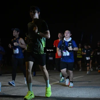 Runner Photo 7568780