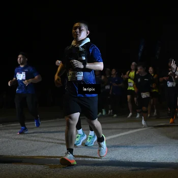 Runner Photo 7568788