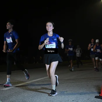 Runner Photo 7568818