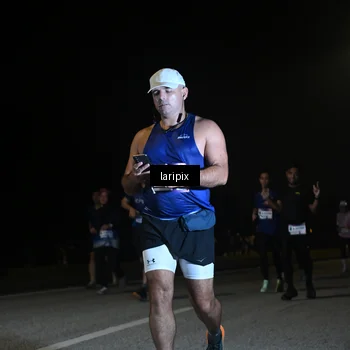 Runner Photo 7568832