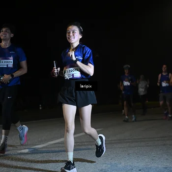 Runner Photo 7568836