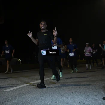 Runner Photo 7568840