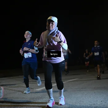 Runner Photo 7568857