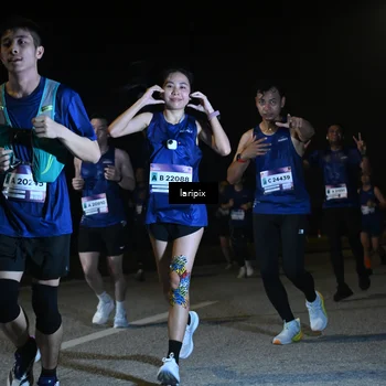 Runner Photo 7568878
