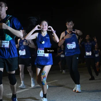 Runner Photo 7568880