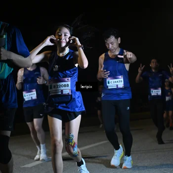Runner Photo 7568881
