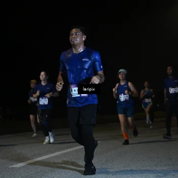 Runner Photo 7568888