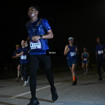 Runner Photo 7568889