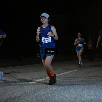 Runner Photo 7568900