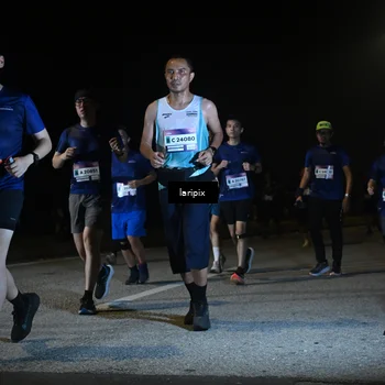 Runner Photo 7568906