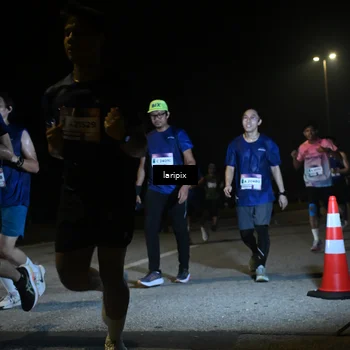 Runner Photo 7568916
