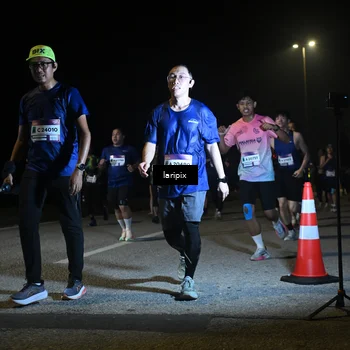 Runner Photo 7568920