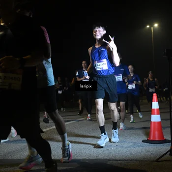 Runner Photo 7568923
