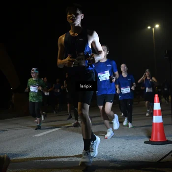 Runner Photo 7568928