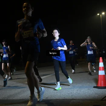 Runner Photo 7568936