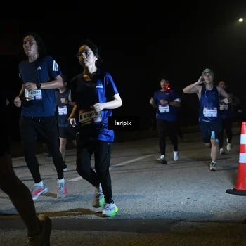 Runner Photo 7568937