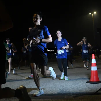 Runner Photo 7568938
