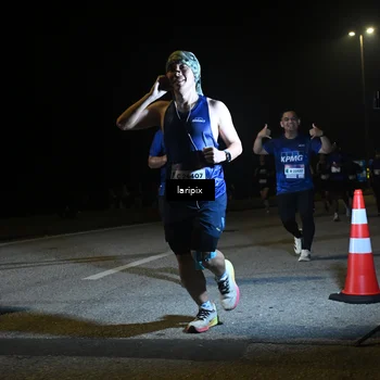 Runner Photo 7568942