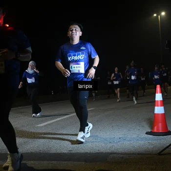 Runner Photo 7568956