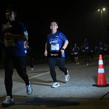 Runner Photo 7568957