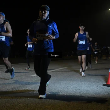Runner Photo 7568958