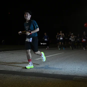 Runner Photo 7568975