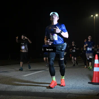Runner Photo 7568990
