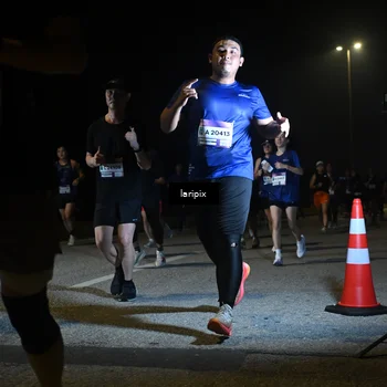 Runner Photo 7569000
