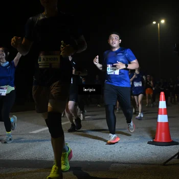 Runner Photo 7569001