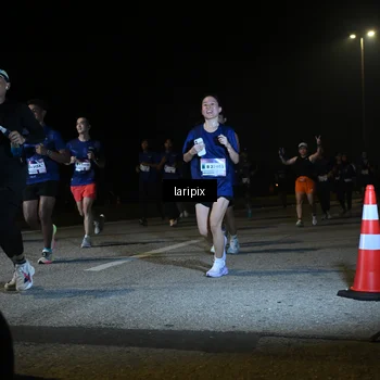 Runner Photo 7569002