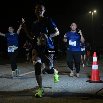 Runner Photo 7569003