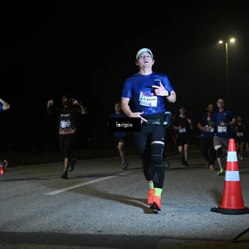 Runner Photo 7569012
