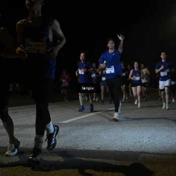 Runner Photo 7569055