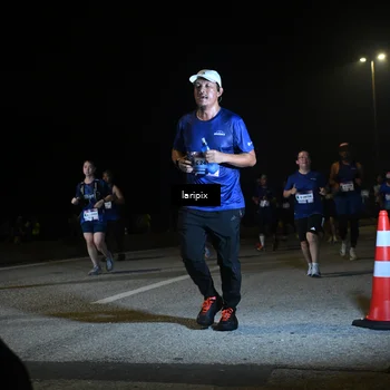 Runner Photo 7569079