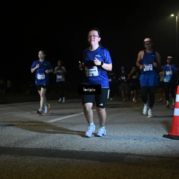 Runner Photo 7569085
