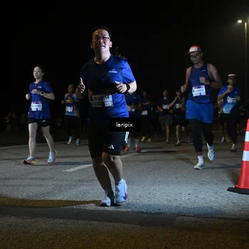 Runner Photo 7569089